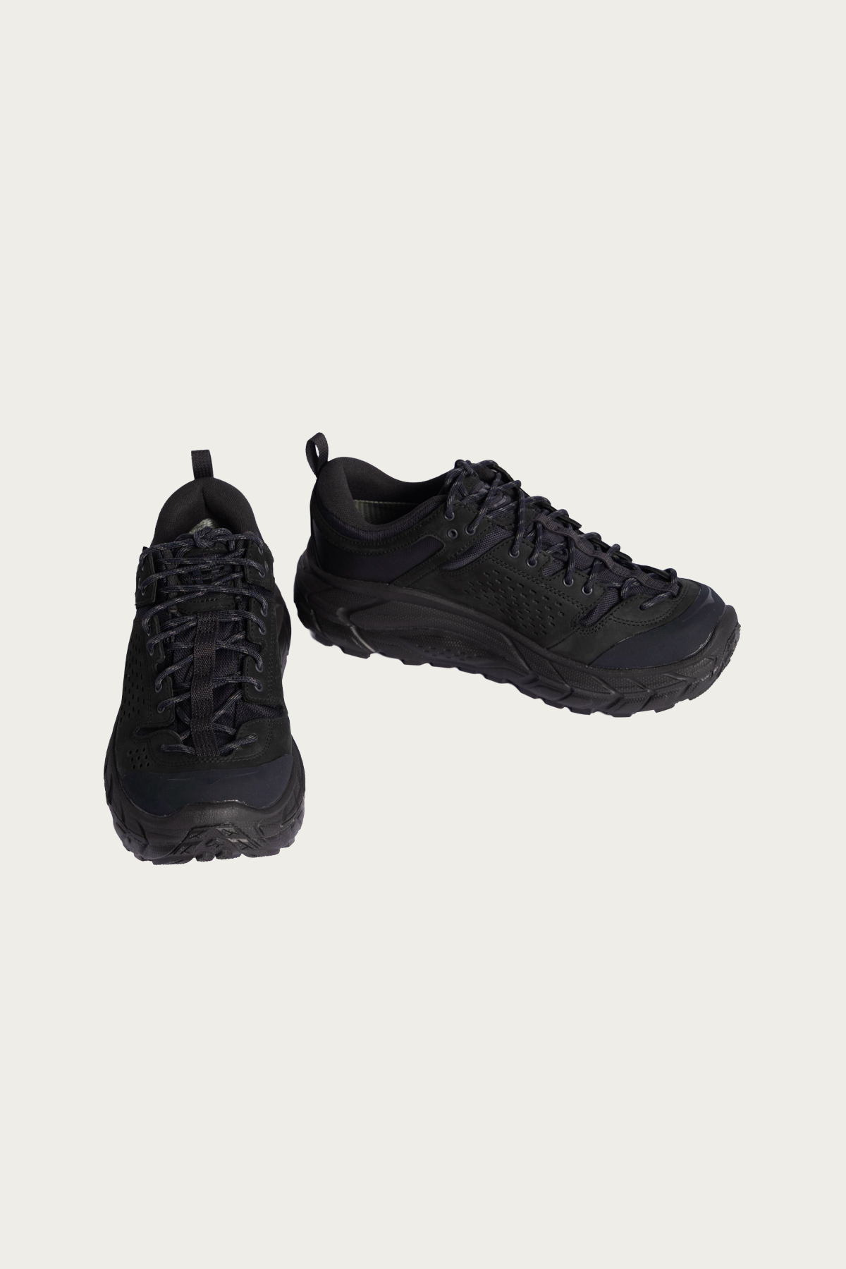 HOKA - Tor Ultra Lo - Black/Black - Canoe Club