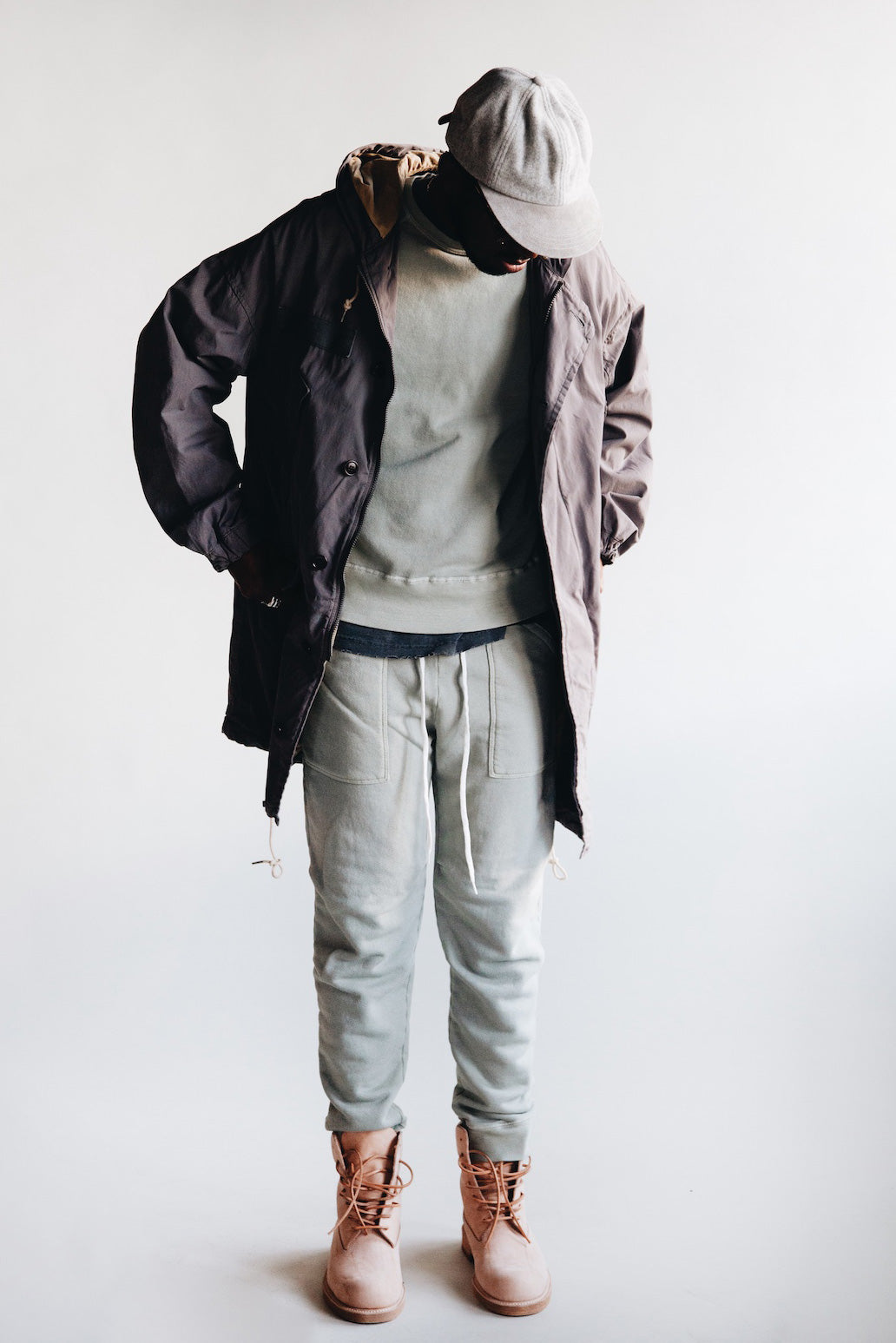 Velva Sheen - 8oz Pigment Freedom Sweatshirt - Grey - Canoe Club