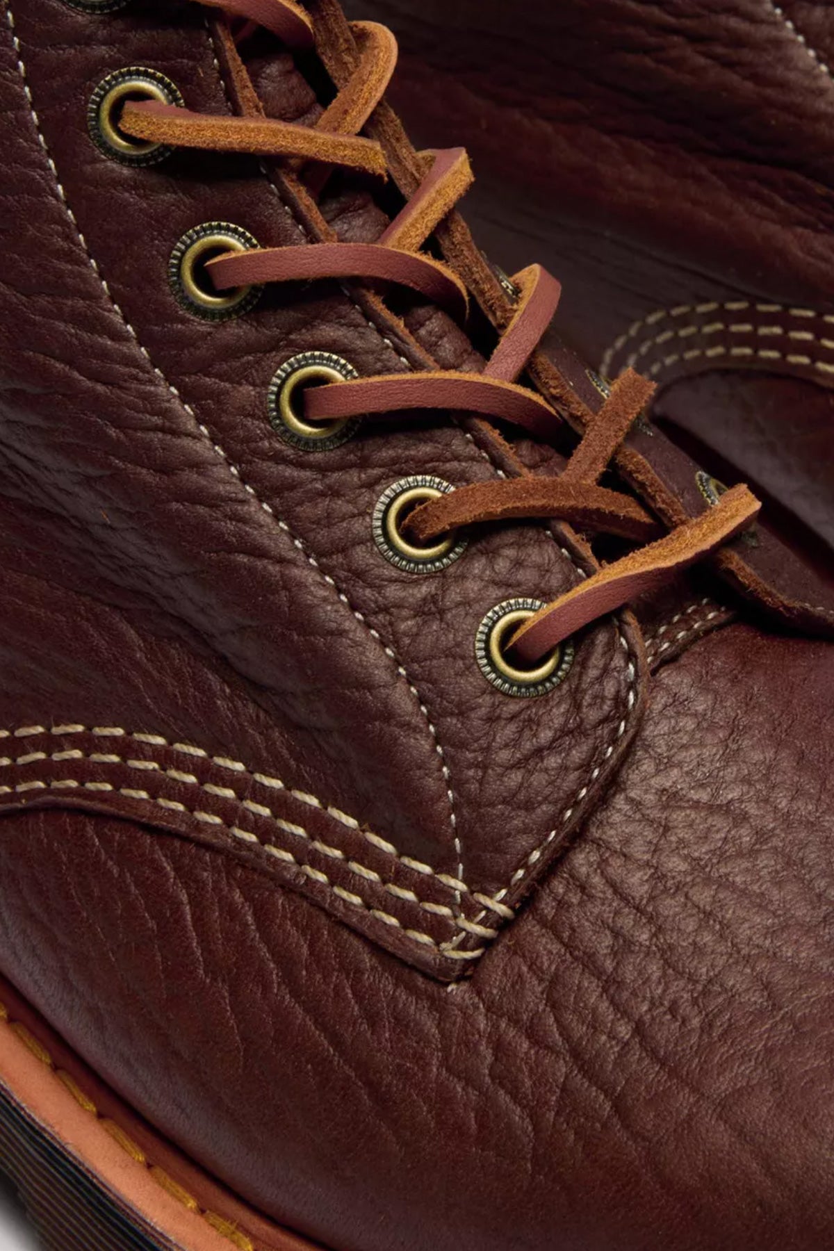 Dr. Martens - 1460 Pascal - Sepia Brown - Canoe Club
