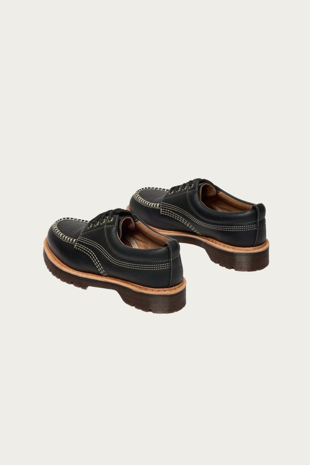 Dr. Martens - Lowell - Black Wild Grain - Canoe Club