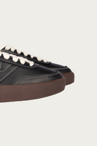 New Balance - 750 - Black/Beige - Canoe Club