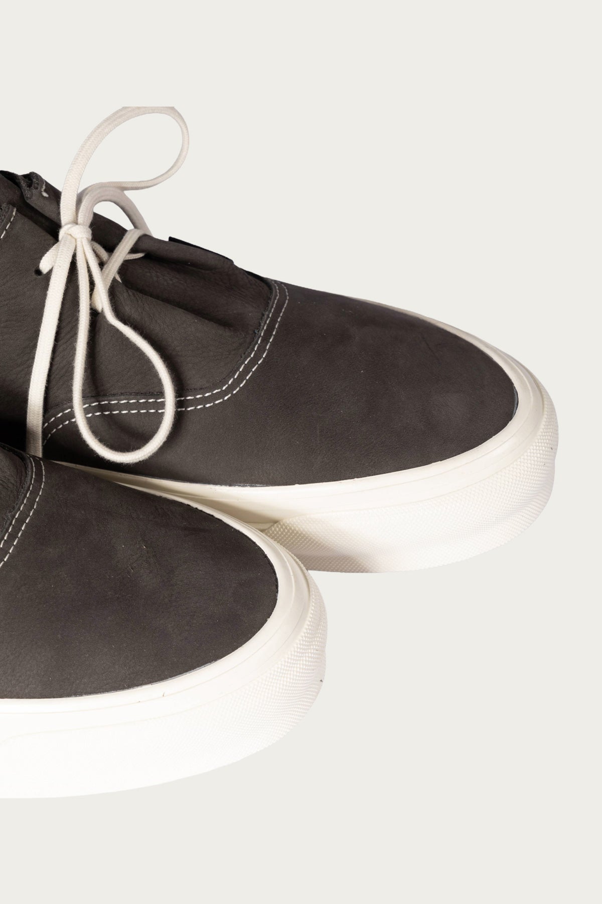 Vans - LX Authentic Ease - Faded Black - Canoe Club