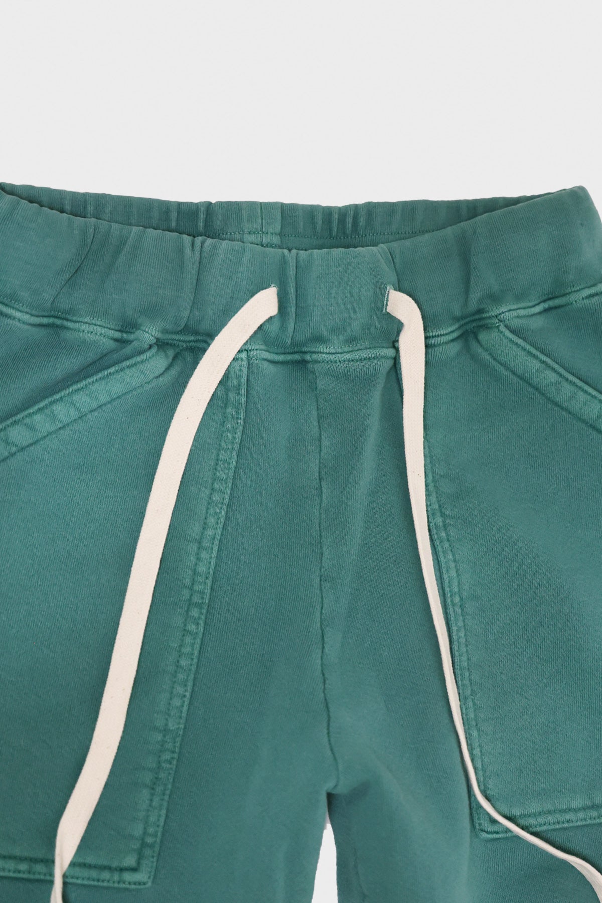 Velva Sheen - Pigment Army Gym Sweat Pants - Evergreen - Canoe Club